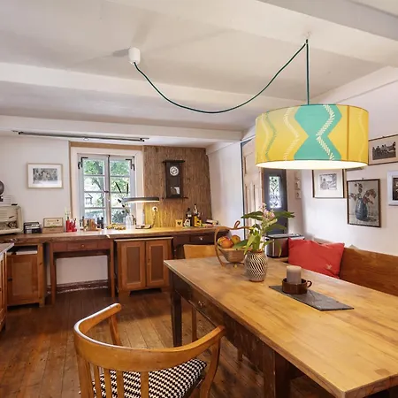 Semesterbostad Haus Berlar *