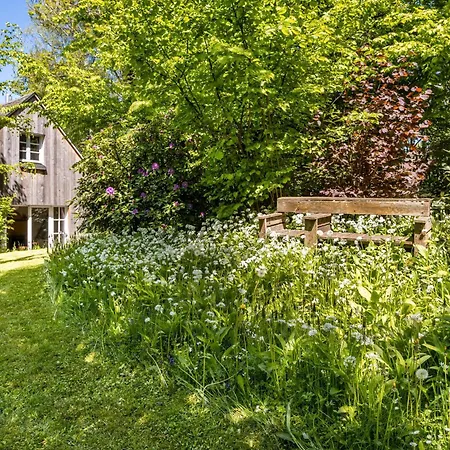 Semesterbostad Haus Berlar